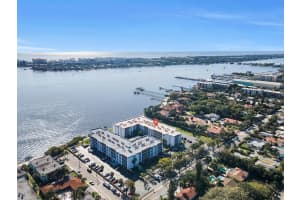 1516 S Lakeside Drive 417, Lake Worth Beach, FL 33460 Sold 08/05/25