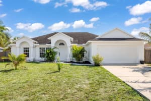 572 SW Mccomb Avenue, Port Saint Lucie, FL 34953 Sold 05/09/25