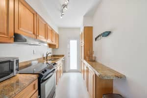 1221 Hillsboro Mile 25b, Hillsboro Beach, FL 33062 - MLS#R11072821