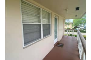 109 Waltham E E 109, West Palm Beach, FL 33417 Sold 04/21/25
