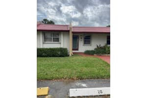 105 Lake Helen Drive, West Palm Beach, FL 33411 - MLS#R11072834