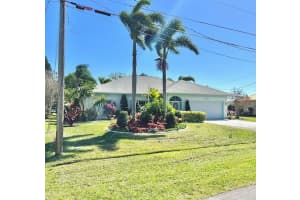 2920 SE Buccaneer Circle, Port Saint Lucie, FL 34952 Sold 05/16/25