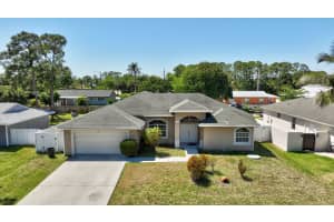 1426 SE Navajo Lane, Port Saint Lucie, FL 34983 Sold 05/22/25
