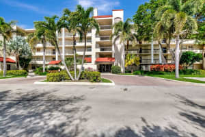 825 Egret Circle 511, Delray Beach, FL 33444 Sold 06/23/25