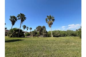 12093 SW Marigold Avenue, Port Saint Lucie, FL 34987 - MLS#R11072963