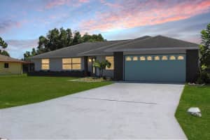 5208 Eagle Drive, Fort Pierce, FL 34951 Sold 04/17/25