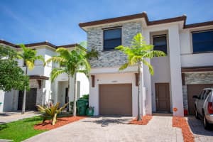 24961 SW 107th Court, Homestead, FL 33032 Sold 07/14/25