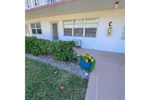 50 Windsor C, West Palm Beach, FL 33417, West Palm Beach, FL 33417 - MLS#R11073017