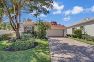 8241 Heritage Club Drive, West Palm Beach
