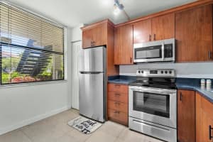 1226 S Military Trail 2212, Deerfield Beach, FL 33442 Sold 09/05/25