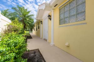 10701 SW Hartwick Drive, Port Saint Lucie, FL 34987 - MLS#R11073095