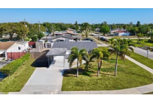 307 NW 4th Place, Deerfield Beach, FL 33441 Sold 05/09/25