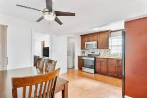 307 NW 4th Place, Deerfield Beach, FL 33441 Sold 05/09/25