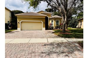 5663 Sunberry Circle, Fort Pierce, FL 34951 - MLS#R11073135