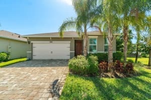 7235 Se Pine Valley Court, Hobe Sound
