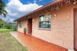 362 Foresta Terrace, West Palm Beach, FL 33415 Sold 05/28/25