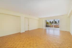 369 S Lake Drive 2d, Palm Beach, FL 33480 Sold 04/23/25