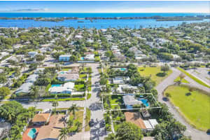 322 Maddock Street, West Palm Beach, FL 33405 - MLS#R11073273