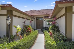 10726 SE Dock Court, Hobe Sound, FL 33455 Sold 08/29/25