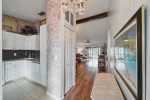 5572 Biscayne Drive, Greenacres, FL 33463 Sold 04/25/25