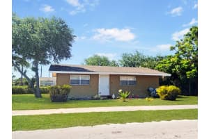 1202 Avenue L, Fort Pierce, FL 34950 Sold 05/08/25