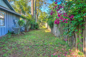 1073 Goldenrod Road, Wellington, FL 33414 Sold 02/11/26