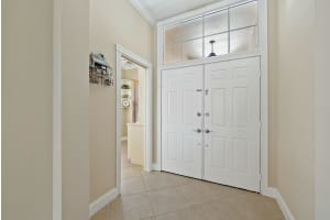 128 Hampton Circle, Jupiter, FL 33458 Sold 05/23/25