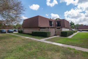 704 7th Lane, Palm Beach Gardens, FL 33418 Sold 05/08/25