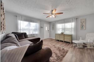332 Smallwood Avenue, Fort Pierce, FL 34982 Sold 08/08/25