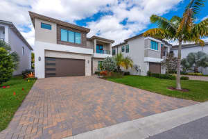 8131 Laurel Falls Dr Drive, Boca Raton, FL 33496 - MLS#R11073408
