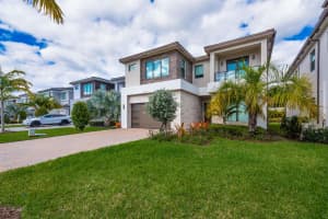 8131 Laurel Falls Dr Drive, Boca Raton, FL 33496 - MLS#R11073408