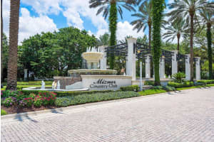 8072 Laurel Ridge Court, Delray Beach, FL 33446 Sold 06/27/25