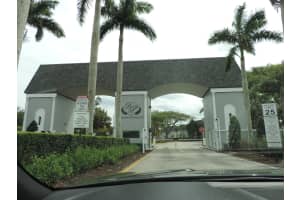 187 S Valencia H, Delray Beach, FL 33446 Sold 05/02/25