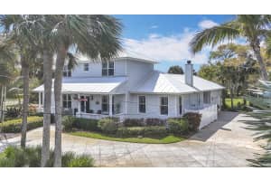 107 Eden Creek Lane, Jensen Beach, FL 34957 Sold 07/31/25