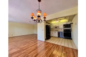 205 Wellington A, West Palm Beach