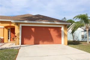 685 SE Ron Rico Terrace, Port Saint Lucie, FL 34983 Sold 05/19/25