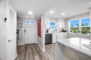 60 Yacht Club Drive 507, North Palm Beach, FL 33408 Sold 09/12/25