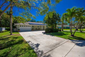 5116 Laird Lane, Jupiter, FL 33458 Sold 05/01/25