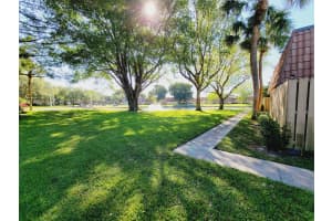 702 Mill Valley Pl Place, West Palm Beach, FL 33409 Sold 08/06/25