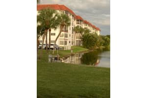 4750 Nw 22 Court Nw 202, Lauderhill