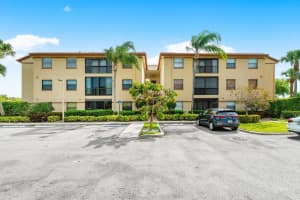 5099 Splendido Court R, Boynton Beach, FL 33437 Sold 10/10/25