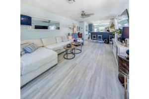 219 S L Street, Lake Worth Beach, FL 33460 Sold 06/12/25