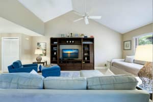 205 Sea Oats C Drive 6c, Juno Beach, FL 33408 - MLS#R11073632