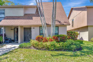 415 Sandtree Drive, Palm Beach Gardens, FL 33403 Sold 06/30/25