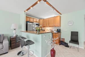 237 Ventnor Q, Deerfield Beach, FL 33442 Sold 05/28/25