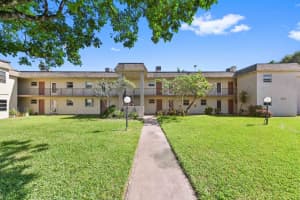 700 Lori Drive 197, Palm Springs, FL 33461 Sold 04/24/25