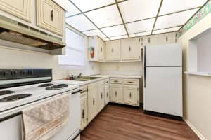 700 Lori Drive 197, Palm Springs, FL 33461 Sold 04/24/25