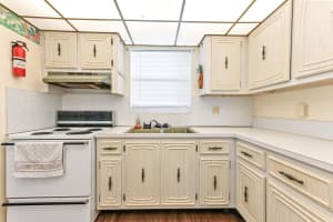 700 Lori Drive 197, Palm Springs, FL 33461 Sold 04/24/25