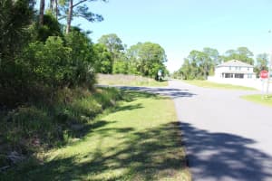 1066 Ivanhoe Street NW, Palm Bay, FL 32907 - MLS#R11073707