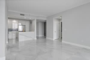 801 S Olive Avenue 702, West Palm Beach, FL 33401 - MLS#R11073733